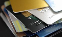 Kredi kartı kullananlar dikkat! TCMB'ye kart borcu uyarısı geldi, daha fazla sıkılaşma yolda