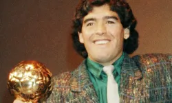 Maradona'nın varisleri, 'kayıp' Altın Top ödülünün satışına karşı dava açtı
