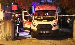 Ambulansta oksijen tüpünden sızan gaz parladı: 2 yaralı