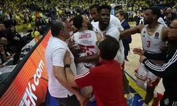 Fenerbahçe Beko - Monaco maçında skandal hareket! Ali Koç’un oğlu Kerim Rahmi Koç çılgına döndü