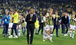 Fenerbahçe'de takıma destek, Mehmet Büyükekşi'ye öfke