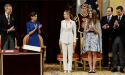 İspanya Krallığı genç prensese emanet