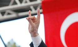 Bozkurt işaretinin anlamı nedir, bozkurt işareti ne demek? Bozkurt sembolü ne zaman çıktı, Atatürk bozkurt işareti yaptı mı?