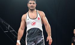 Taha Akgül güreşi bıraktı