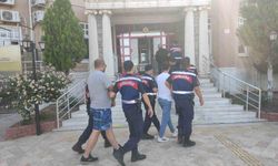 Didim’de 4 göçmen kaçakçısı suçüstü yakalandı