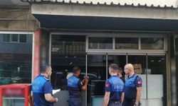 Efeler'de öğrencilerin tavuk-pilav yiyerek zehirlendikleri iddia edilen işletme mühürlendi