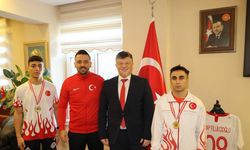 Aydınlı milli boksörler şampiyonluk için ringe çıkıyor