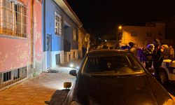 Efeler'de Bir Eve Molotoflu Saldırı: Polis Harekete Geçti