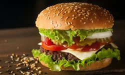 Bakanlık Taklit Tağşiş Gıdalar Listesini Yeniledi! Hamburger Yerken Dikkat!