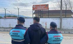 Aydın Jandarması'ndan Başarılı Operasyon: 60 Aranan Şahıs Yakalandı