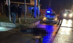 Kuşadası'nda Direğe Çarpan Motosikletli Hayatını Kaybetti