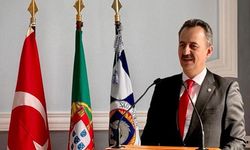 Türkiye, İlk Defa Bir AB Ve NATO Üyesi Ülkeye Askeri Gemi İhracat Sözleşmesi İmzaladı