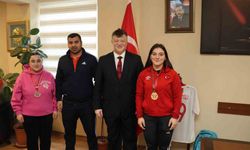 Aydınlı Sporcuların Halter Başarısı