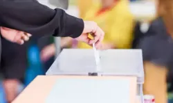 23 Mart 2025 yarın CHP sandıkları saat kaçta açılacak, kaçta kapanacak? 23 MART CHP OY KULLANMA SAATLERİ