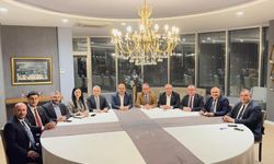 Aydın'daki Birlik Yemeğinde Gazetecilere Bir Kase Çorbayı Çok Gördüler