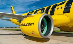 Spirit Airlines’ın Parlak Sarı Devrimi: Uçakların Rengiyle Marka Kimliğini Yeniden Şekillendirme Stratejisi
