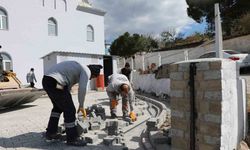 Efeler Belediyesi, Baltaköy Camii bahçesini yeniledi