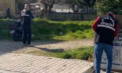 Efeler'de Çöpten Kavga Çıktı 2 Kişi Bıçakla Yaralandı