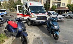 Efeler'de Motosikletler Çarpıştı: 1 Yaralı