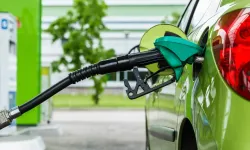 Döviz artışı pompayı vurdu! Akaryakıtta tabela değişiyor: Benzin, motorin ve LPG'de zam bekleniyor