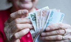 Emeklilere 8000 TL Ek Bayram İkramiyesi