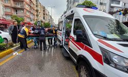 Efeler'de Bisiklet ile Ticari Araç Çarpıştı: 1 Yaralı