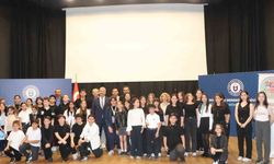 Efeler’de Sanat Festivali Renkli Anlara Sahne Oluyor
