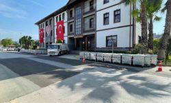Germencik’te yeni çöp kamyonu ve konteynerler sergileniyor