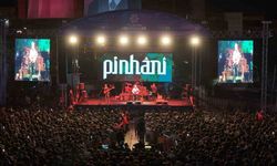 Pinhani'den Aydınlılara Müzik Ziyafeti