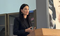 Seda Sarıbaş'tan CHP'ye imza tepkisi: İlkokul öğrencilerine kadar düşmüşler