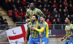 Stockport - Leyton Orient | İngiltere EFL League 1 Play-Off Yarı Final maçı canlı izle (Justin TV, Selçuk Sports, Taraftarium24, Golvar Tv, TRgoals ve Bein Sports 1, Bein Sports 2)