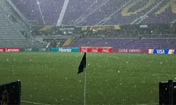 Benfica - Auckland maçı 2. yarısı neden oynanmadı? Benfica - Auckland maçı devam edecek mi, hangi kanaldan yayınlanacak?