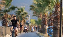 Aydın Büyükşehir Belediyesi Kuşadası’ndaki çalışmalarını sürdürüyor