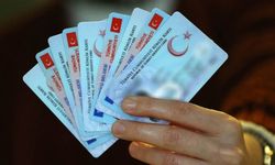 Eski tip ehliyetleri yenileme süresi yine uzatıldı