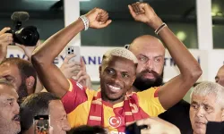 Victor Osimhen İstanbul’da: “Evimdeyim”