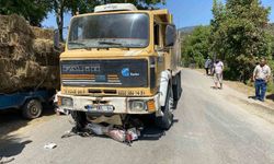 Bozdoğan’da kamyon ve motosiklet çarpıştı: 1 yaralı
