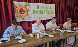 Buharkent’te taze incirli tatlılar yarıştı