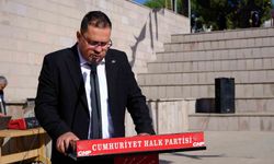 CHP Kuyucak İlçe başkanı görevden alındığını duyurdu