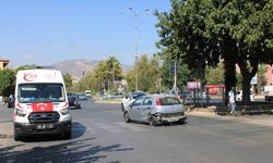 Muğla yolunda 50 metre sürüklendi: 1 yaralı
