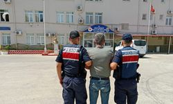 Uyuşturucu taciri jandarmadan kaçamadı