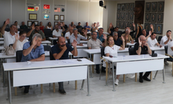 Söke Belediye Meclisi’nde CHP’den 5 kişi istifa etti