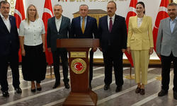 Bakan Bak’ın Aydın’daki ilk durağı Valilik oldu