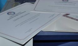 CHP'den "sahte e-imza ile yüzlerce sahte diploma" iddiasıyla ilgili soru önergesi
