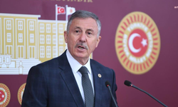 Ege Bölgesi’nin en beğenilen milletvekilleri arasında Selçuk Özdağ ilk 3’te