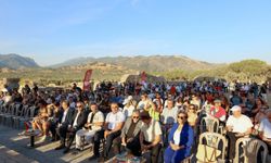 "Efeler Belediyesi Tarihin Tozlu Raflarını Sanatla Siliyor: Tralleis'in Büyülü Dirilişi"