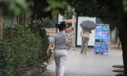 Efeler'de sağanak yağış etkili oldu