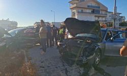 Didim’de trafik kazası: 1’i ağır 5 yaralı
