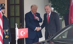 Beyaz Saray'da Trump, Erdoğan'ı İşaret Ederek 'Hileli Seçimleri En İyi O Bilir' Dedi