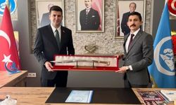 Aydın Ülkü Ocakları'nda bayrak değişimi