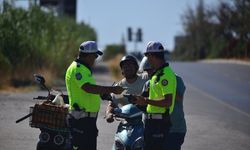 Aydın Emniyetinden Trafik Uyarısı: Çocuklara İyi Örnek Olalım